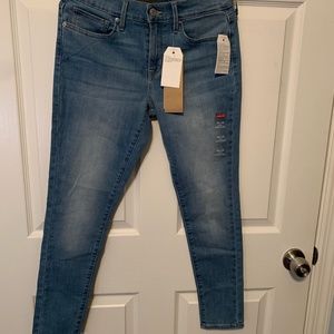 LEVI'S 710 SUPER SKINNY WOMEN'S JEANS